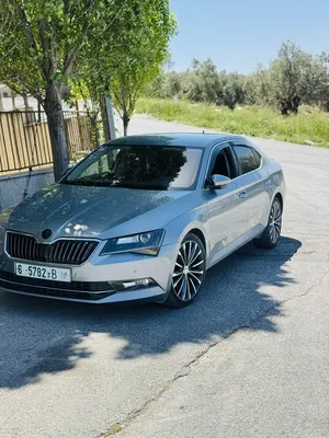 skoda-superb