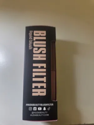 huda beauty blush filter liquid blush bubble gum