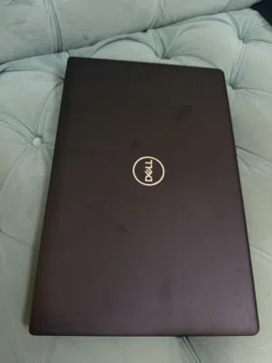 Dell littetute 3520 / core i7 11gen / Hard 256 SSD/ RAM 16 GB/ 15.6 inch / نظيف جداً