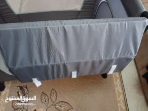 تخت بحالة جيدة جدا للبيع