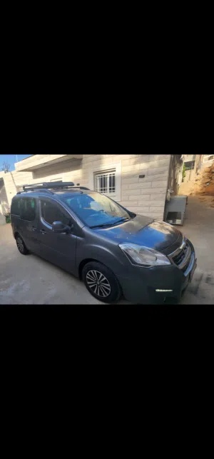 بيجو بارتنر