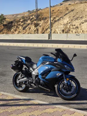 كاواساكي نينجا 1000  Ninja 1000sx