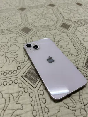 ايفون 13 pink بحالة ممتازة جداً للبيع