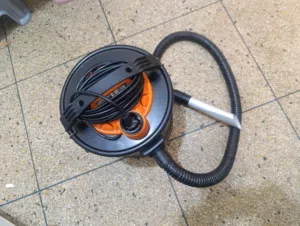 مكنسة كهربائية ألمانية الصنع من شركة  QUIGG