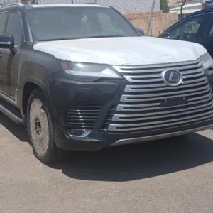 تاجر سيارات 