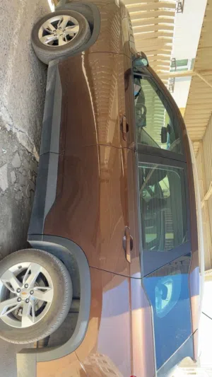 Used Chevrolet Captiva in Kuwait City