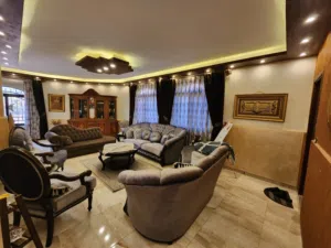 200 m2 3 Bedrooms Apartments for Sale in Zarqa Dahiet Al Madena Al Monawwara