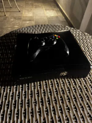 Xbox 360  used  Great condition  Kinect and 1 controller