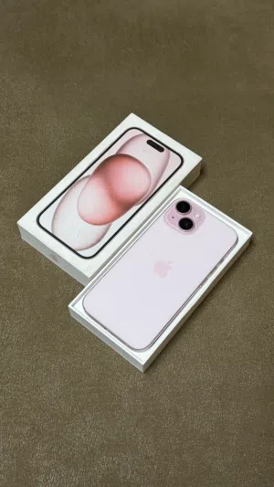 Apple iPhone 15 128 GB in Al Dakhiliya