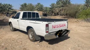 يوجد نقل في جميع أنحى مسقط و الباطنه وغيره ما عليك غير تتصل