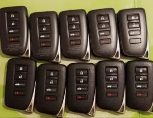 نسخ و برمجة مفاتيح السيارات رجاءً قراة الملاحظة الموجوده ف الشرح