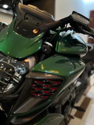 Ducati Diavel V4 Bentley 2024 – Limited Edition