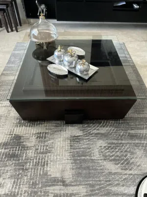 طقم طاولة وسط كبير السطح زجاج + 2 جانبية السطح زجاج والقاعدة خشب اللون البني الغامق