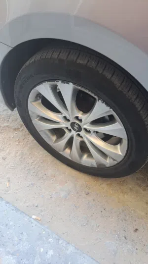 2013317000