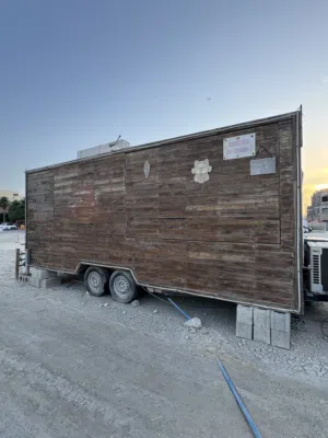 عربة طعام (ايس كريم) للبيع