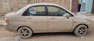 سيارة سوزوكي ليانا 2004  مستعمل نظيف مكينه اسبيت  من صاحب الحق