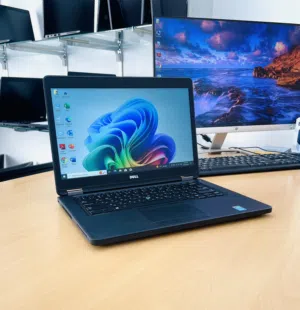 Dell Latitude Intel Core i3 5th Gen Ram 8GB SSD 256GB WINDOWS 10 Pro 64bit