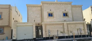 250 m2 More than 6 bedrooms Villa for Sale in Dammam King Fahd Suburb