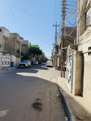 35 m2 3 Bedrooms Townhouse for Sale in Baghdad Hurriya