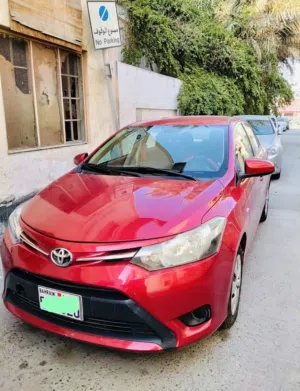 Toyota , Yaris for sale good good condition and still insurance and passing available