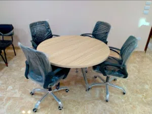 ترابيزه اجتماعات دائرة مستورد عالى الجوده من شركة kn office furniture