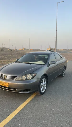 كامري 2005
