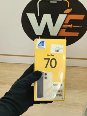 Realme note 70 ROM:128 RAM:4GB Colour: obsidian black RMX5313