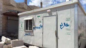 كرفان 5×3 للبيع اتش حديد شبة جديد استعمال ورشة واحده