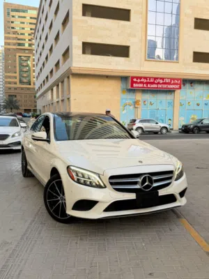 Mercedes c300 full option