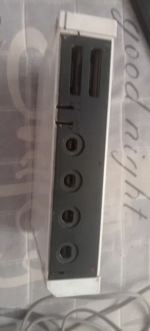 جهاز Wii اصلي معدل بحالة ممتازة للطلب والاستفسار الرجاء التواصل مع الرقم الموجود في الاعلان