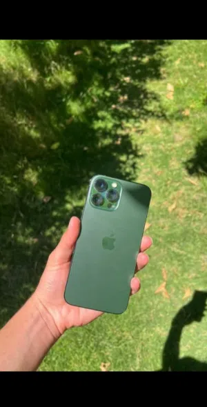 ايفون 13 بروماكس للبيع