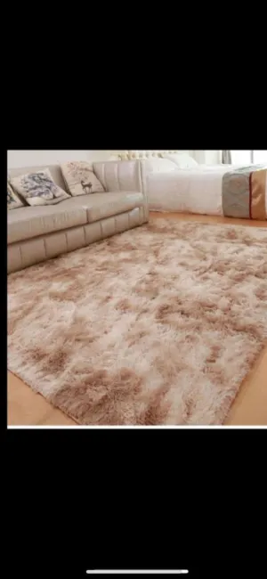 سجاد الفرو النافر متوفر بالمقاس الكبير بسعر 120 شيكل فقط