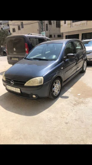 اوبل كورسا 2002