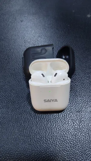 سماعة اير بود وارد الكويت بحالة الزيرو airpods