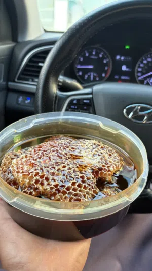 عسل سدر وسمر بالشمع طبيعي عماني