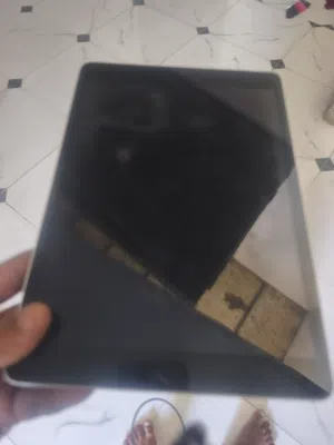 ايباد 9 بحاله جيده