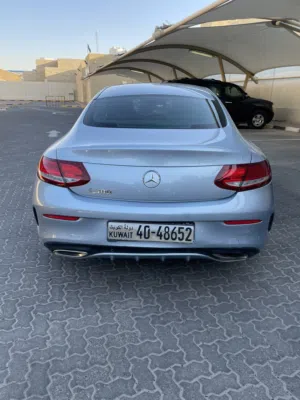 مرسيدس c300 موديل 2017