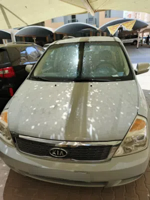 Used Kia Carnival in Hawally