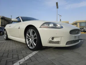 Rare Jaguar XK convertible V8 model 2009 - 88,000 km