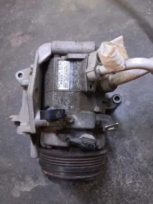 Subaru AC compressor كمبريسور مكيف سوبارو فورستر 2015 - وارد (نظيف جداً)