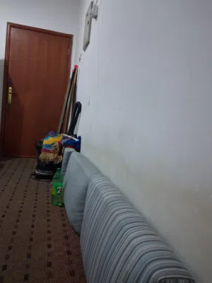 مطلوب شخص غير مدخن لمشاركة سكن حولي
