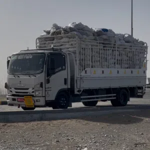 شاحنه4طن نقل جميع انحاء عمان