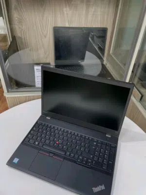 Lenovo ThinkPad T570 رام 8GB هارد 512GB Core i5