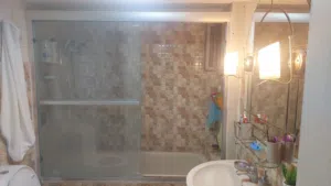 شاور بوكس  بحالة ممتازة للبيع