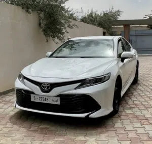تايوتا كامري الوكيل 2018 LE