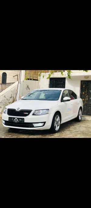 Used Skoda Octavia Combi in Hebron