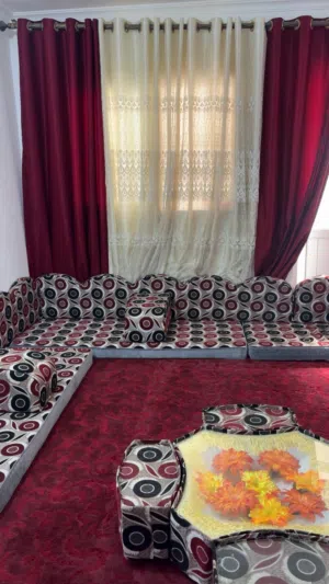 ديوانية أرضية