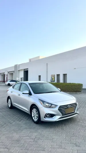 اكسنت 2022 نظيف جدا وارد ممشى بسيط  Accent 2022 is very clean and imported a simple walkway