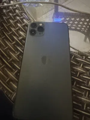 Apple iPhone 11 Pro Max 256 GB in Al Dakhiliya