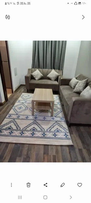 شقه مفروشه غرفه وصاله وحمام ومطبخ فرش نظيف للايجلر بالمهبوله